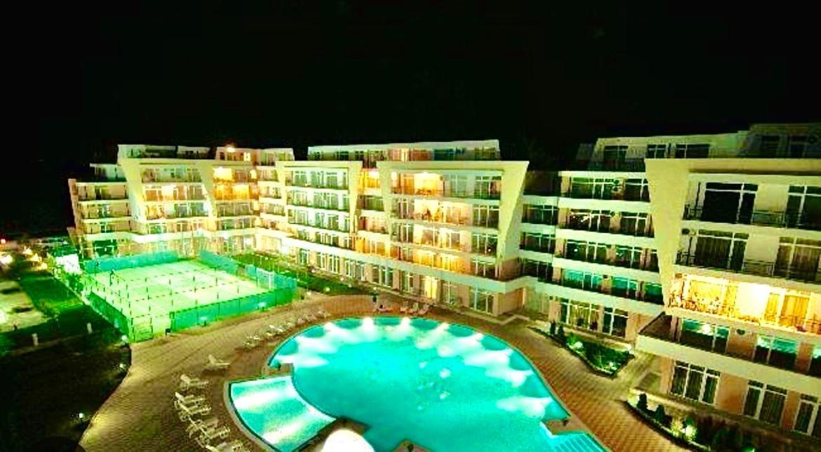 Grand Kamelia Holiday Complex Sunny Beach Exterior photo